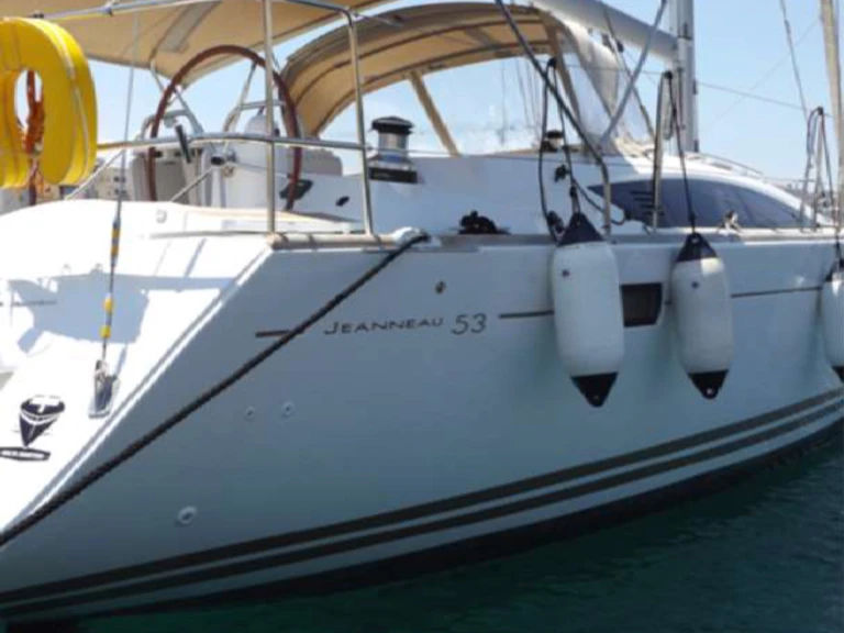 Location Voilier Jeanneau avec permis