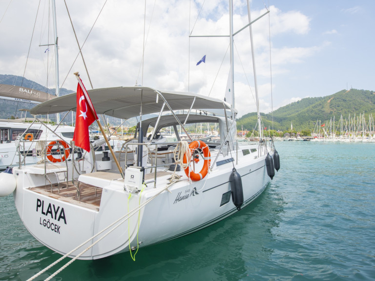 Location bateau Göcek pas cher Hanse 548