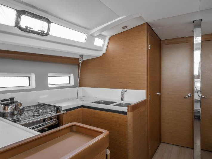 Location Voilier à Néa Péramos - Jeanneau Sun Odyssey 440