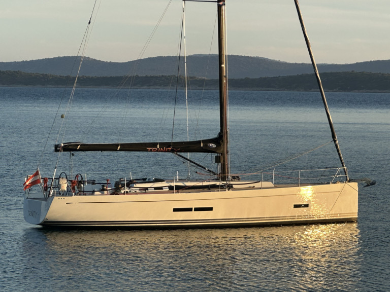 Louez un Solaris Solaris One 44 à Punat