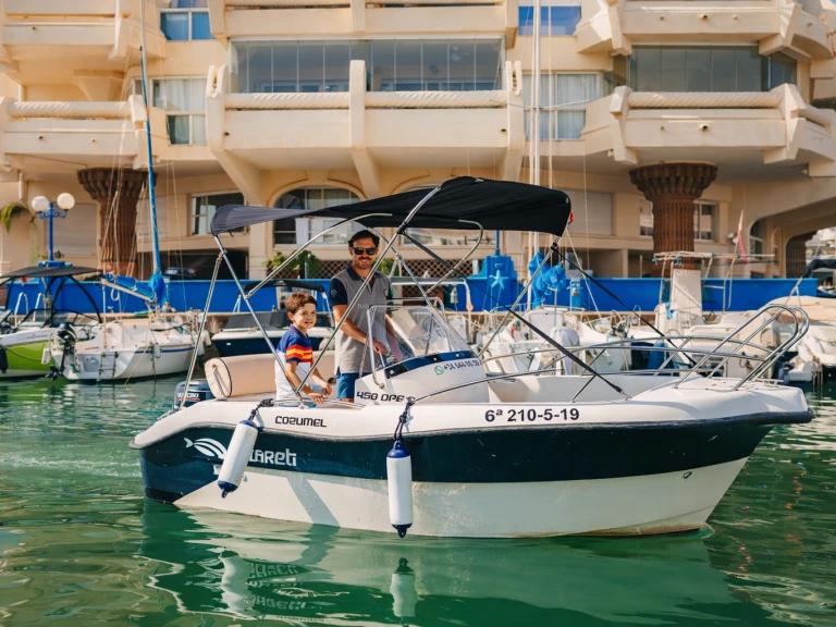 Location à Benalmádena - Mareti 450 open sur SamBoat