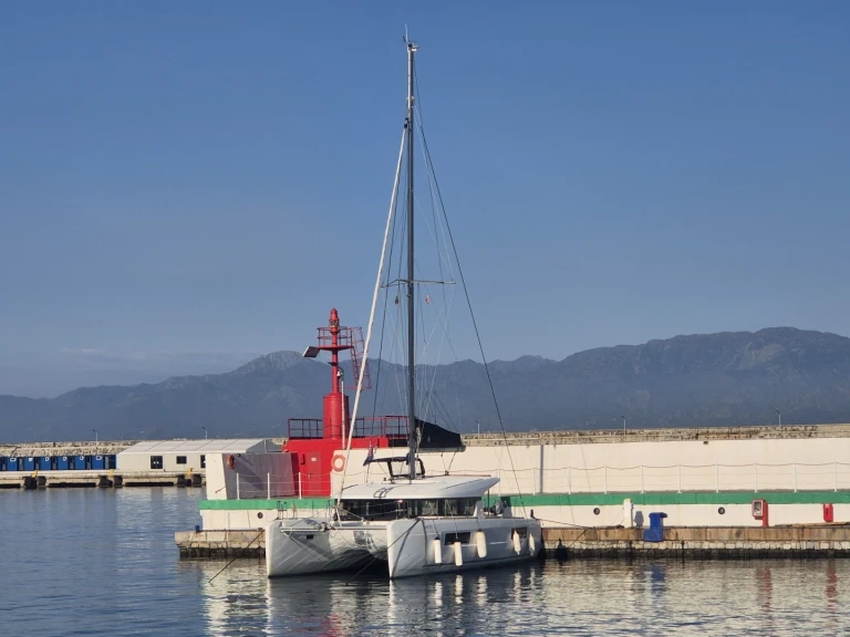 Location Catamaran Lagoon avec permis
