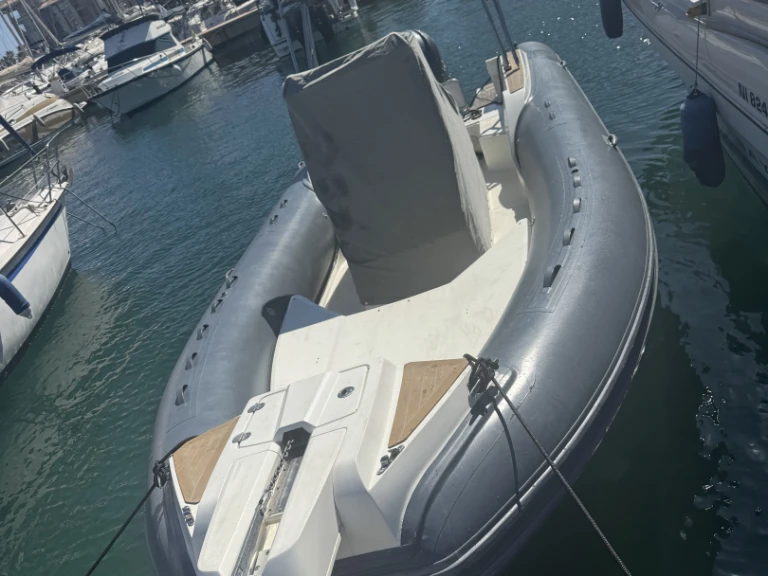Location bateau Capelli Tempest 775 Open à Fréjus sur Samboat