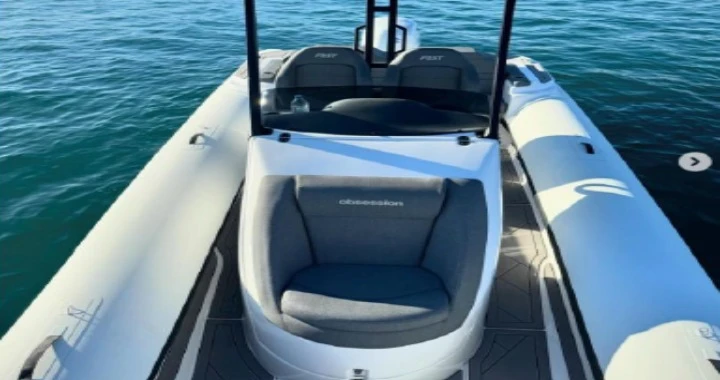 Location bateau Adamantas pas cher Obsession 8,60