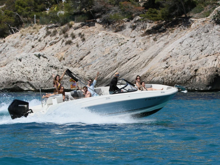 Location Bateau à moteur à Santa Ponsa - Bayliner VR6