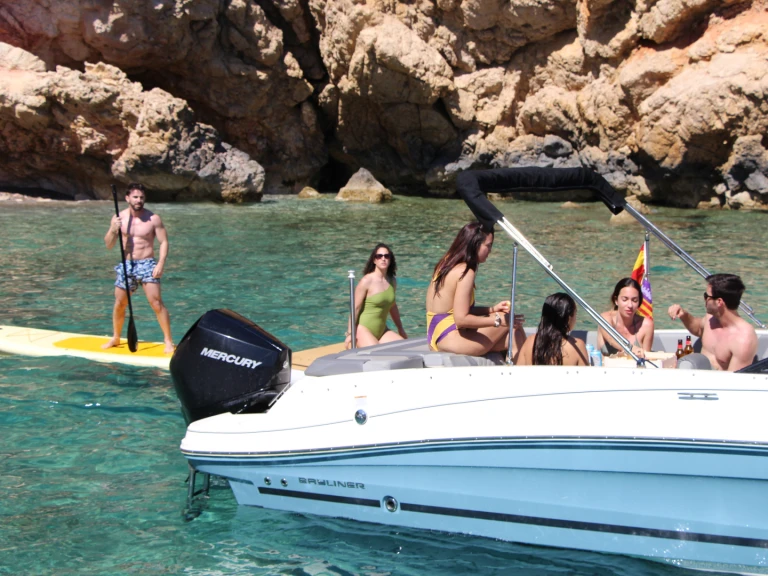 Bateau à moteur à louer à Santa Ponsa au meilleur prix