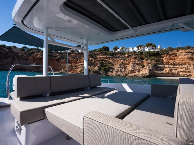 Location Bateau à moteur à Portals Nous - Axopar Axopar 37 Sun-Top