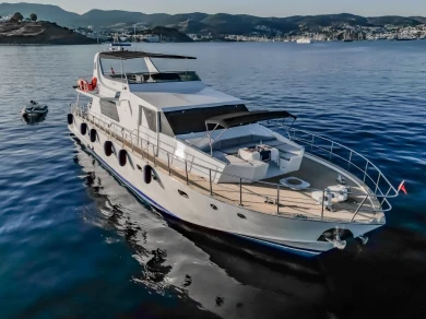 Noleggio Barca a motore con o senza skipper Admiral a Bodrum