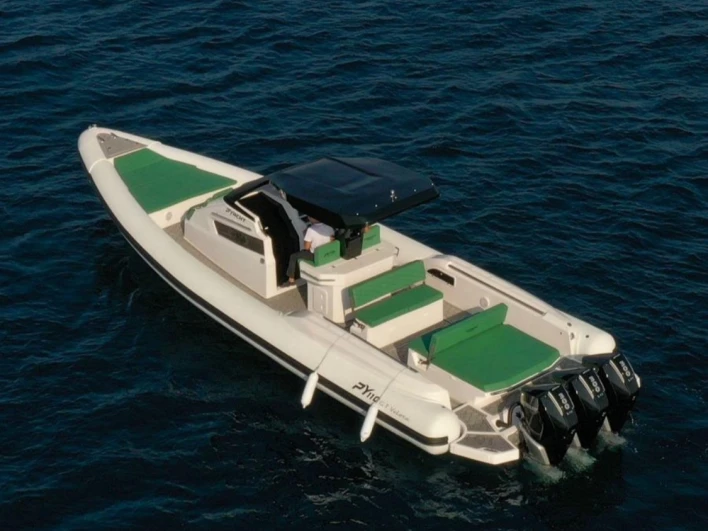 Panamera PY 110 GT VELOCE  a louer à Capri