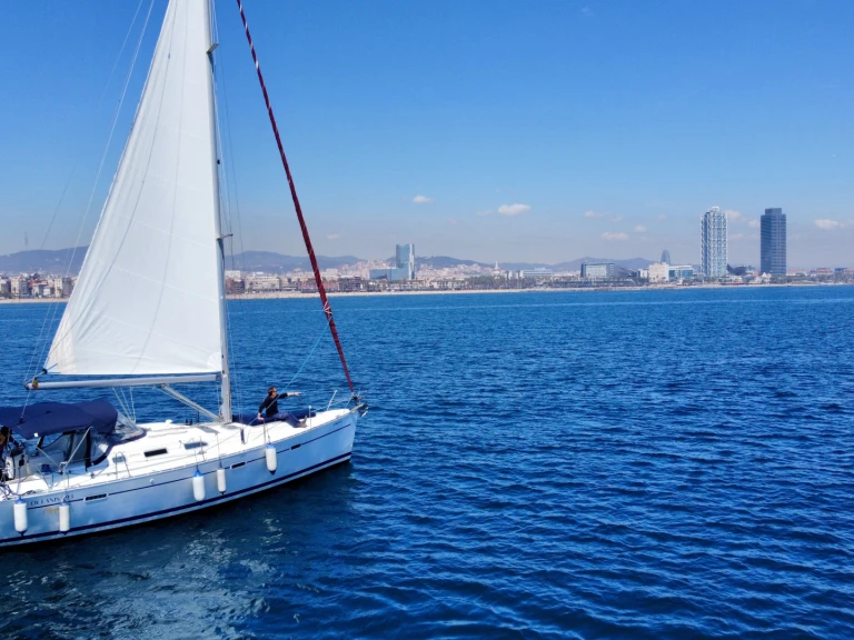 Location à Barcelone - Bénéteau Oceanis 393 Clipper sur SamBoat