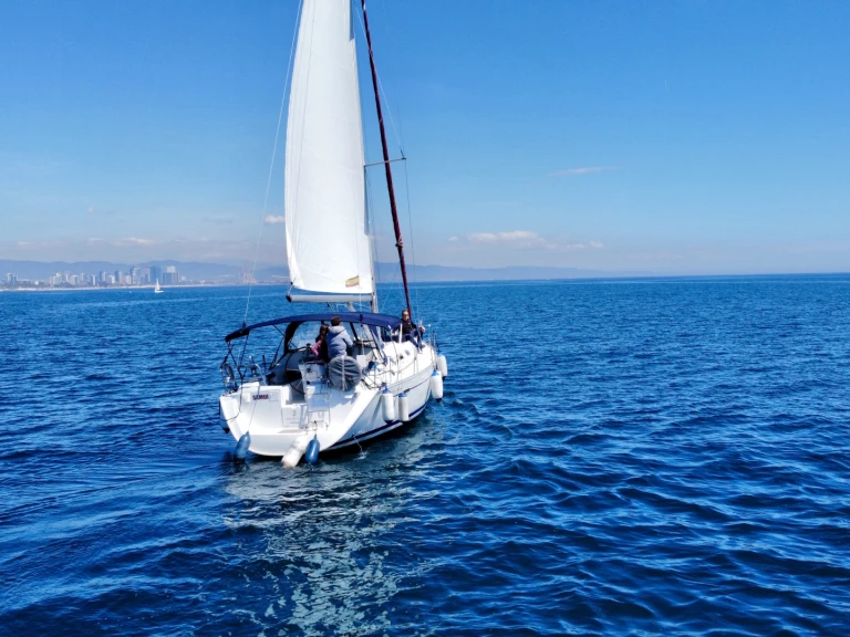 Location bateau Bénéteau Oceanis 393 Clipper à Barcelone sur Samboat