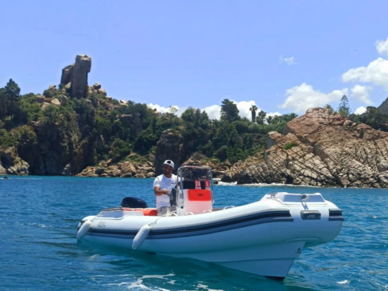 Louez un Noah NOAH à Cefalù