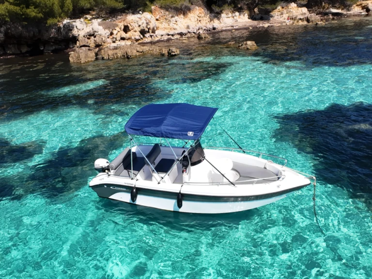 Louez un Poseidon BlueWater 170 à Mandelieu-la-Napoule