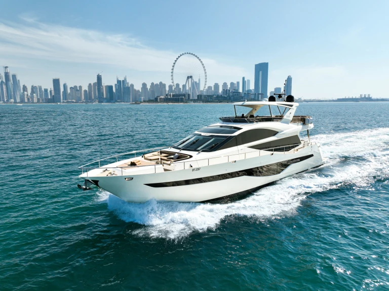 Location Yacht Galeon avec permis