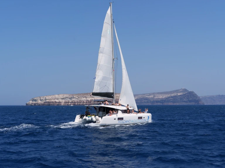 Location bateau Lagoon Lagoon 42 à Vlychada sur Samboat