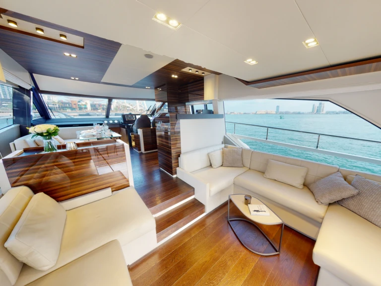Ferretti FERRETTI 670 a louer à Dubai Marina