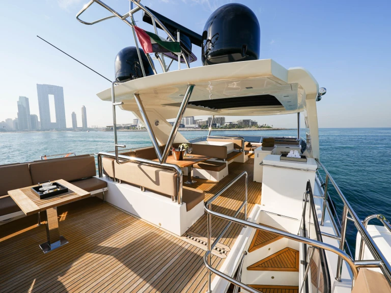 Location bateau Galeon Galeon 780 à Dubai Marina sur Samboat