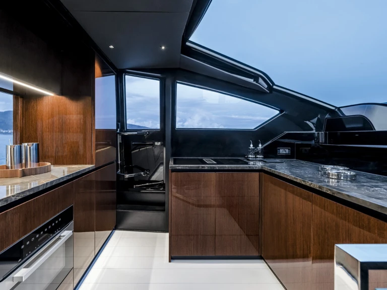 Yacht à louer à Dubai Marina au meilleur prix