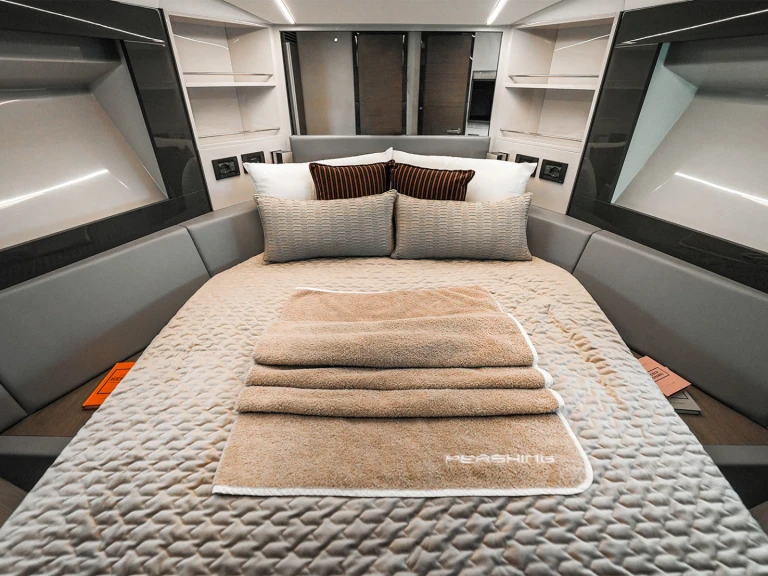 Location bateau Pershing Pershing 5x à Dubai Marina sur Samboat