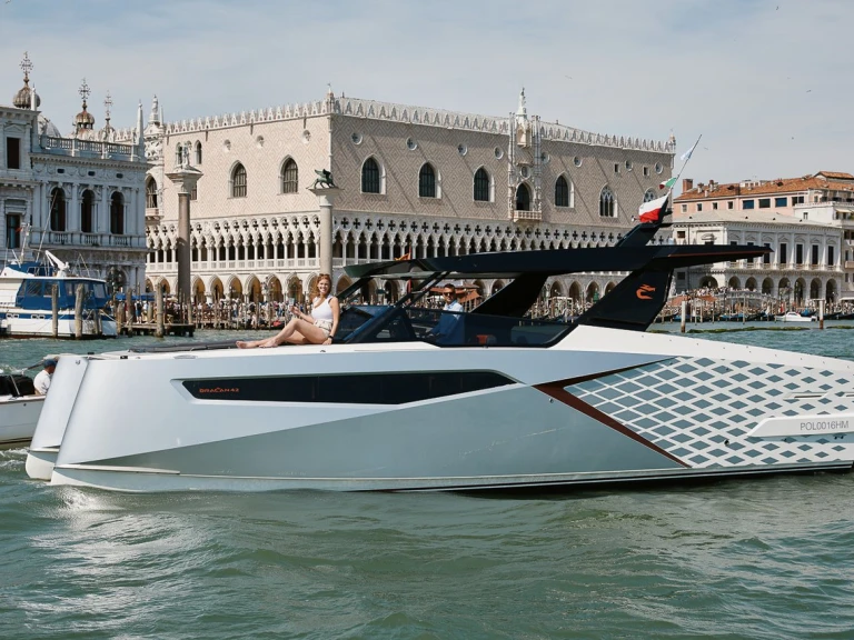 Location bateau Dracan Marine Dracan 42 à Casale sul Sile sur Samboat