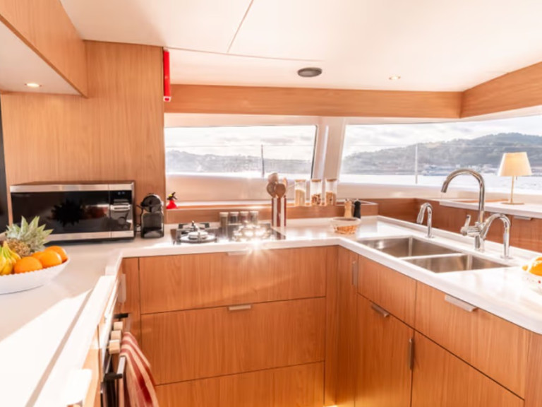 Location bateau Bali Bali 5.2 - 6 + 2 cab. à Île Raiatea sur Samboat