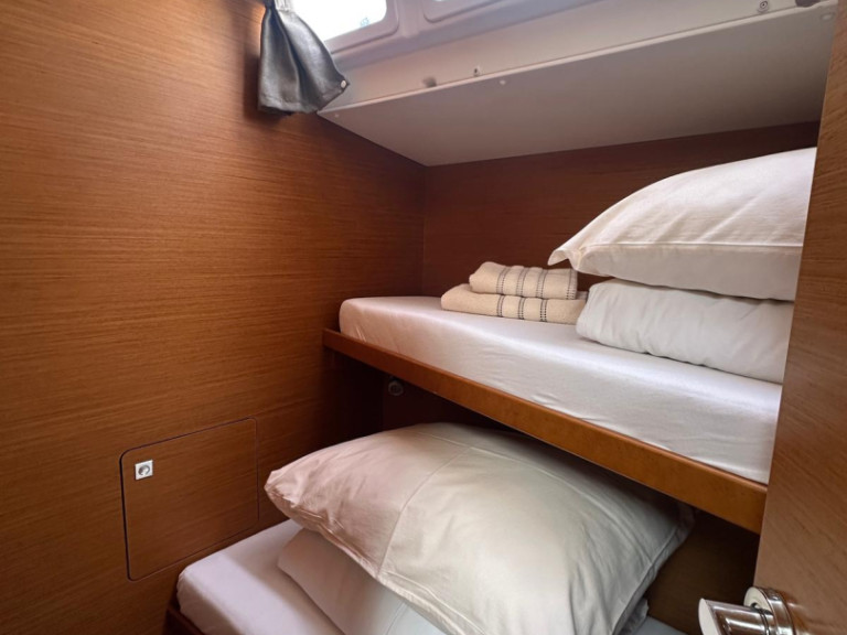 Jeanneau Sun Odyssey 519 a louer à Seget Donji