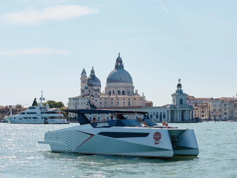 Location bateau Dracan Marine Dracan 42 à Casale sul Sile sur Samboat