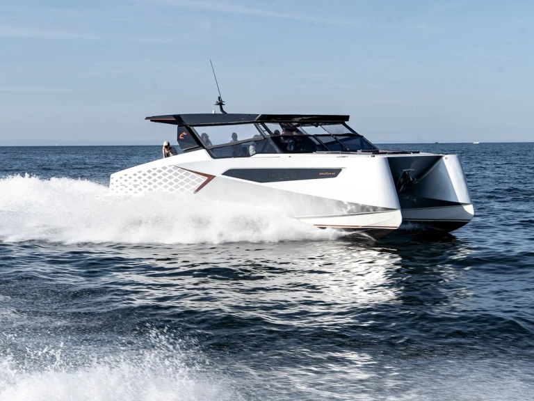 Louer Yacht avec ou sans skipper Dracan Marine à Casale sul Sile