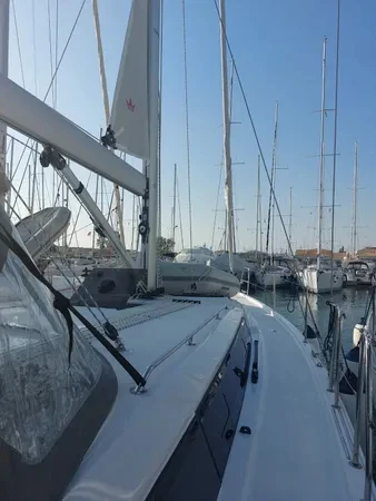 Location bateau Bavaria Bavaria C42 (3 cab.) à Lefkáda sur Samboat