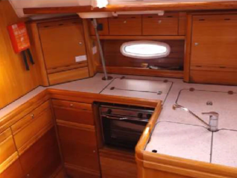 Location bateau Kalkara pas cher Bavaria 50 Cruiser (5 cab.)