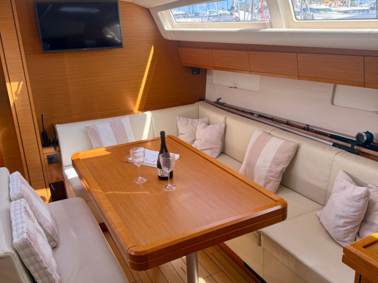 Location à Dénia - Jeanneau Jeanneau 54 sur SamBoat