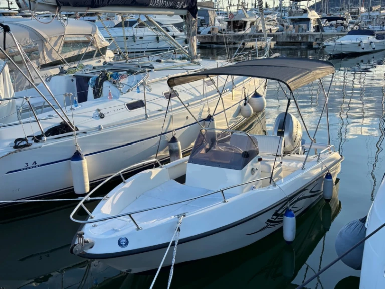 Location bateau Molinari Molinari ontario à Sanremo sur Samboat