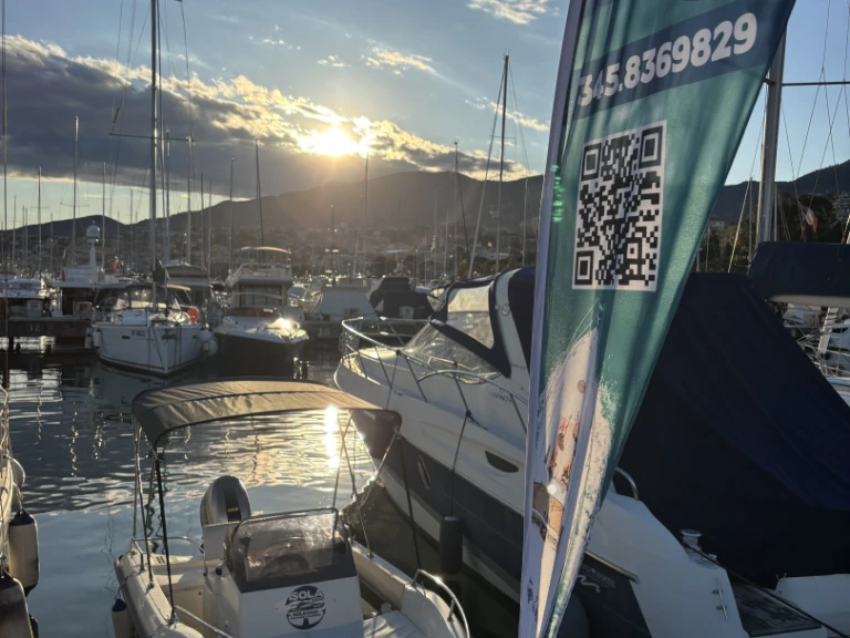 Louer Bateau à moteur avec ou sans skipper Molinari à Sanremo