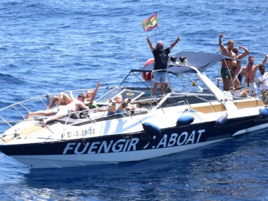 Motorboat rental in Fuengirola - Sunseeker Portofino