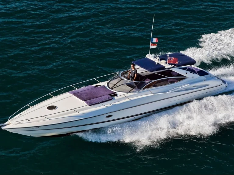 Louer Bateau à moteur avec ou sans skipper Sunseeker à Beaulieu-sur-Mer