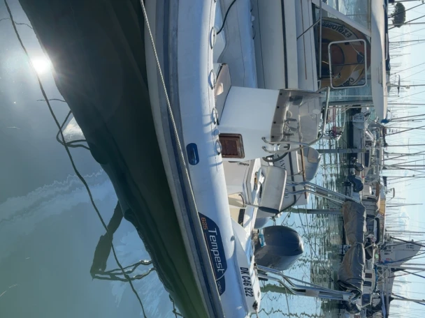 Location Semi-rigide à Port-Camargue - Capelli Tempest 626