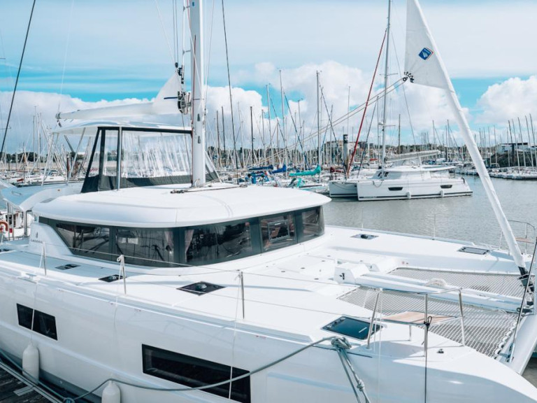 Louer Catamaran avec ou sans skipper Lagoon à Pointe-à-Pitre