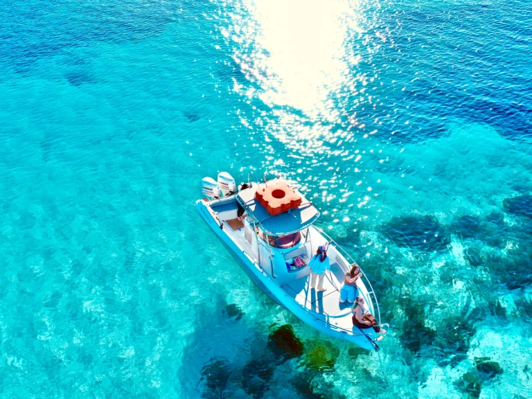 Louer Bateau à moteur avec ou sans skipper Costa Viola à Il-Mellieħa
