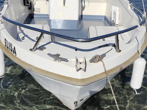 Bateau à moteur à louer à Port de Sète au meilleur prix