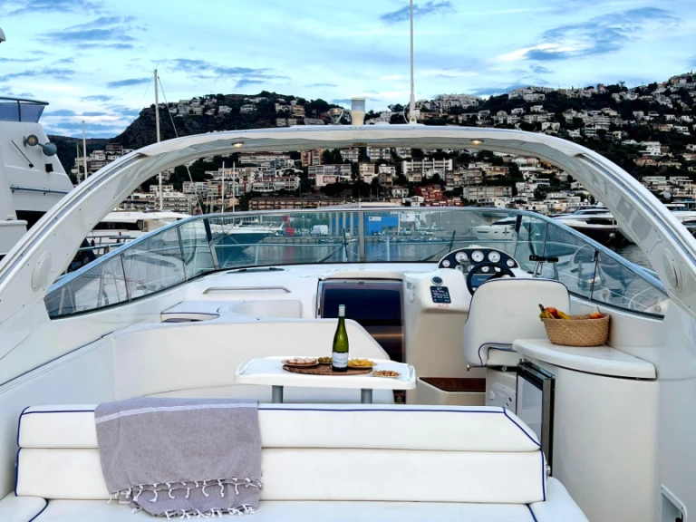 Location Bateau à moteur Bavaria avec permis