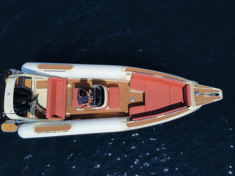 Location Semi-rigide à Corfou - Boss Rib