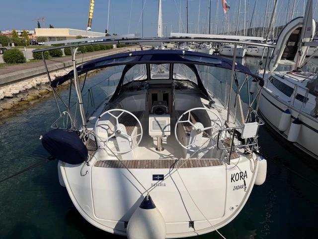 Location bateau Sukošan pas cher Cruiser 34