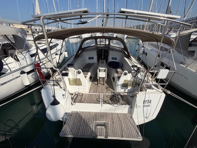 Louer Voilier avec ou sans skipper Jeanneau à Sukošan