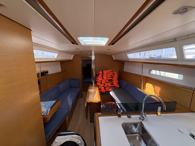 Location à Sukošan - Jeanneau Sun odyssey 379 performance sur SamBoat