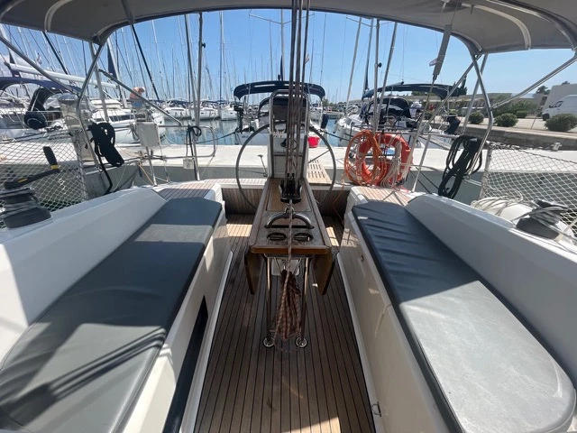 Location à Sukošan - Bavaria Cruiser 33 sur SamBoat