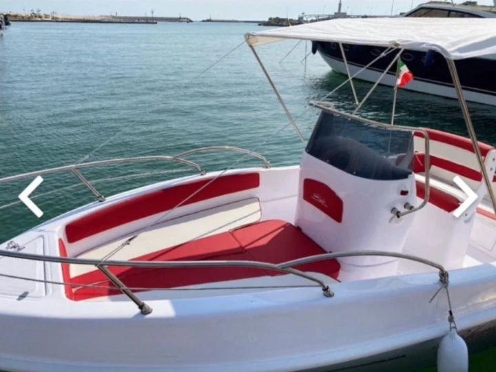 Blumax open 19 a louer à Vieste