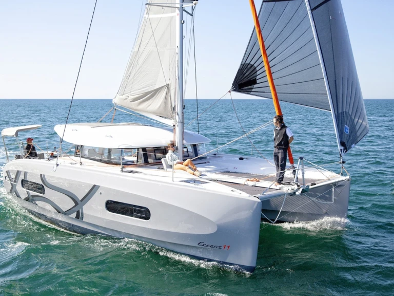 Location Catamaran Bénéteau avec permis