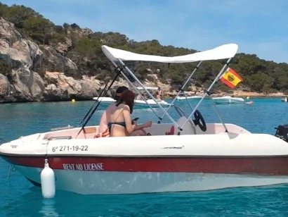 Louez un Compass 135 CC à Cala Galdana
