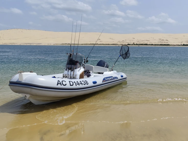 Location Semi-rigide à Arcachon - Capelli Tempest 570