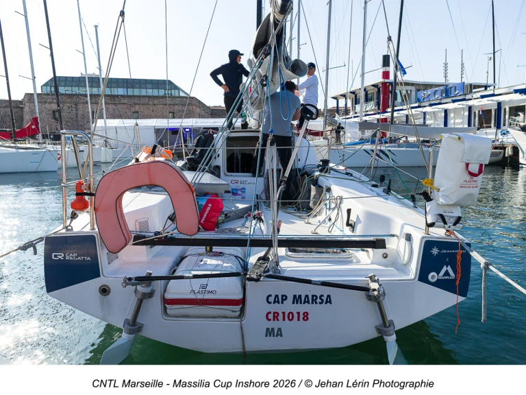 Louez un Jeanneau sun fast 30 OD à Marseille